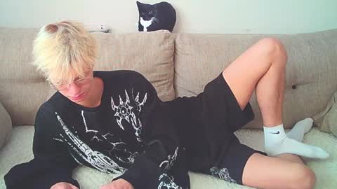 Ostin online show from 12-16-24, 08:41