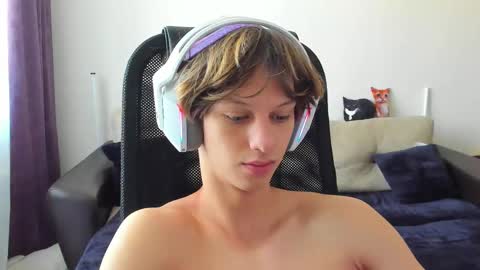 Ostin online show from 09-26-25, 06:06