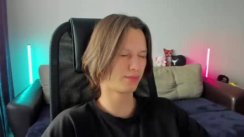 Ostin online show from 03-23-26, 02:26