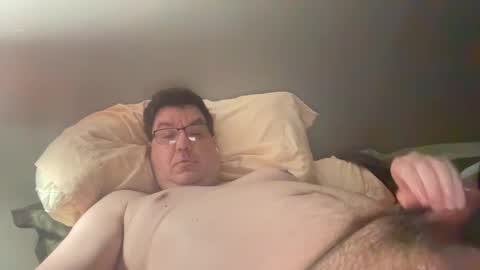 Snapshot of otter916 chatting on 02-14-25, 07:28 otter916 online show from 02-14-25, 07:28