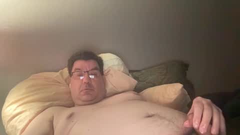 Snapshot of otter916 chatting on 02-15-25, 07:27 otter916 online show from 02-15-25, 07:27