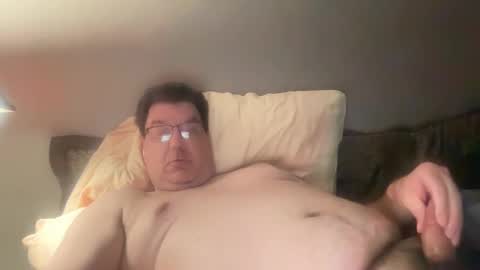 Snapshot of otter916 chatting on 02-27-25, 05:24 otter916 online show from 02-27-25, 05:24