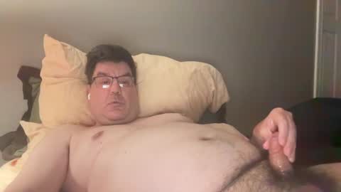 Snapshot of otter916 chatting on 09-15-25, 03:39 otter916 online show from 09-15-25, 03:39