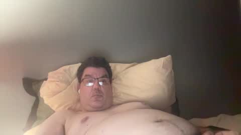 Snapshot of otter916 chatting on 09-27-25, 05:01 otter916 online show from 09-27-25, 05:01