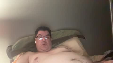 Snapshot of otter916 chatting on 11-13-25, 07:40 otter916 online show from 11-13-25, 07:40