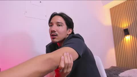 Otto Andrew online show from 04-20-26, 07:33