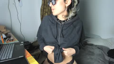 Otto 3 online show from 12-18-24, 03:58