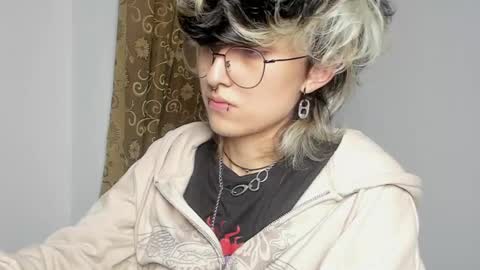 Otto 3 online show from 01-18-25, 02:25