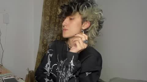 Otto 3 online show from 01-20-25, 07:47