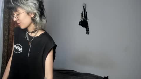 Otto 3 online show from 02-18-25, 06:58