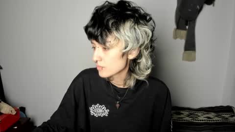 Otto 3 online show from 03-05-25, 03:29