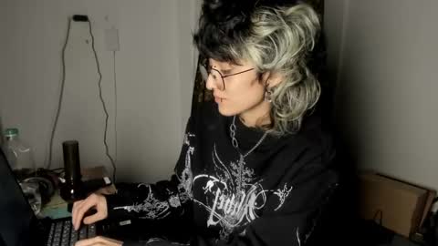 Otto 3 online show from 03-12-25, 05:57