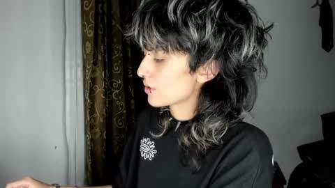 Otto 3 online show from 09-10-25, 03:06