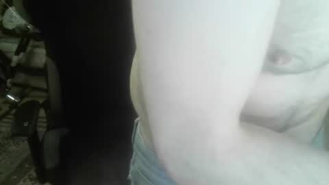 ouinnybis195625 online show from 01-27-25, 02:13