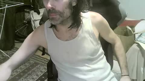 Snapshot of ouinnybis195625 chatting on 10-12-25, 02:43 ouinnybis195625 online show from 10-12-25, 02:43