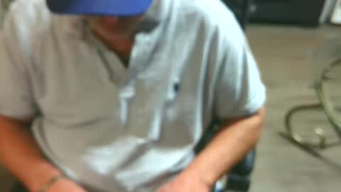 Snapshot of ouiostie chatting on 11-05-25, 08:53 Vraiment la online show from 11-05-25, 08:53