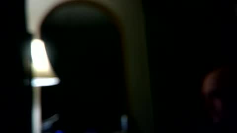 Snapshot of ouiostie chatting on 12-16-25, 11:21 Vraiment la online show from 12-16-25, 11:21