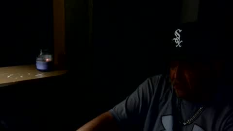 Snapshot of ouiostie chatting on 02-10-26, 12:20 Vraiment la online show from 02-10-26, 12:20