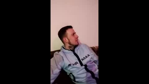 Owen kayz online show from 03-26-26, 09:09