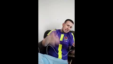 Owen kayz online show from 04-15-26, 06:04