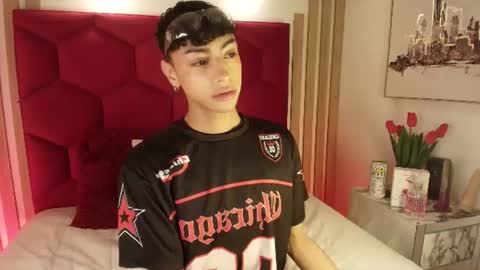 Owen online show from 07-12-26, 03:41