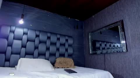 Snapshot of owen_stone1 chatting on 07-12-26, 12:56 owen_stone1 online show from 07-12-26, 12:56