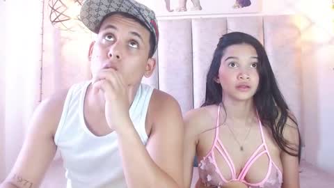 Snapshot of owenandrosecs chatting on 09-20-25, 06:53 Owen and Rose online show from 09-20-25, 06:53