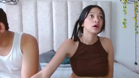 Snapshot of owenandrosecs chatting on 10-11-25, 08:29 Owen and Rose online show from 10-11-25, 08:29