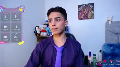 Owen  Independent model  online show from 01-08-26, 08:16