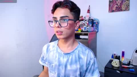 Owen  Independent model  online show from 01-13-26, 05:02