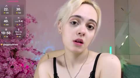 Snapshot of oxcy_live chatting on 03-28-26, 06:02 Oxcy online show from 03-28-26, 06:02