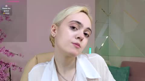Snapshot of oxcy_live chatting on 03-29-26, 05:29 Oxcy online show from 03-29-26, 05:29
