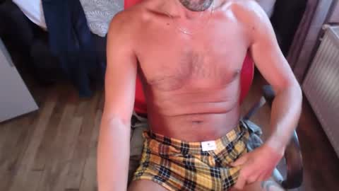 Oyrlgtu online show from 11-20-25, 02:50