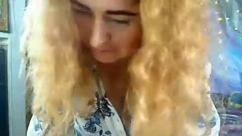 Ozzy Helen online show from 01-03-25, 06:46