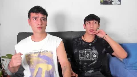 Snapshot of p_jhon chatting on 11-09-25, 11:14 P online show from 11-09-25, 11:14