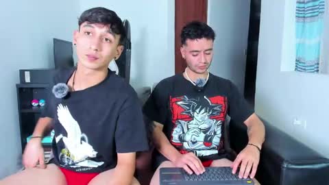 Snapshot of p_jhon chatting on 05-03-26, 02:17 P online show from 05-03-26, 02:17