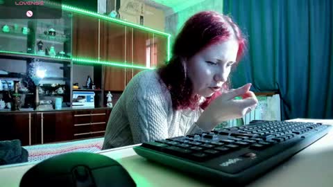 Ella online show from 02-02-25, 01:30