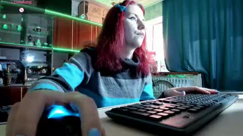 Ella online show from 02-10-25, 12:18