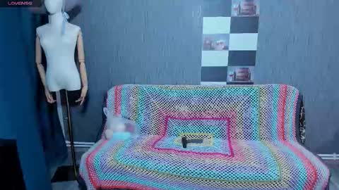 Ella online show from 10-13-25, 07:30