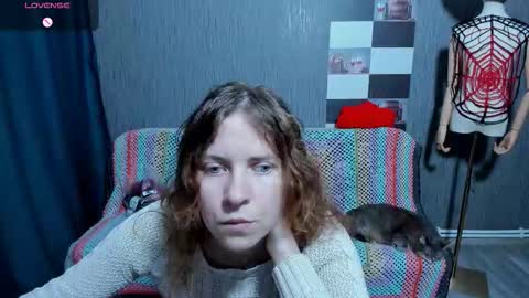 Ella online show from 11-17-25, 07:03