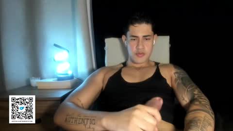 Snapshot of pablo_boston chatting on 10-16-25, 10:33 Javi online show from 10-16-25, 10:33