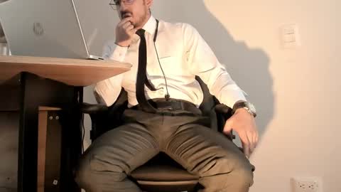 Snapshot of pablo_rincon95 chatting on 01-09-25, 06:47 pablo rincon95 online show from 01-09-25, 06:47