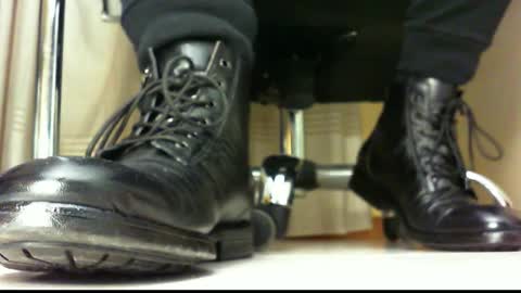 Snapshot of pablomenesssl chatting on 01-08-25, 06:52 Pablo Meness online show from 01-08-25, 06:52