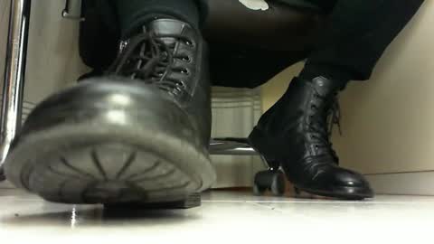 Snapshot of pablomenesssl chatting on 02-03-25, 11:36 Pablo Meness online show from 02-03-25, 11:36