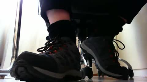 Snapshot of pablomenesssl chatting on 03-03-25, 02:37 Pablo Meness online show from 03-03-25, 02:37