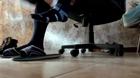 Pablo Meness online show from 12-14-25, 08:09