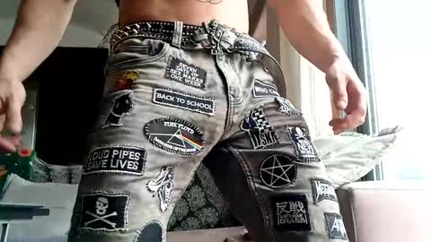 Snapshot of pablomller chatting on 01-10-25, 08:40 Pablo Mller online show from 01-10-25, 08:40