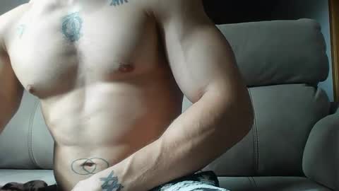 Snapshot of pablomller chatting on 11-11-25, 11:32 Pablo Mller online show from 11-11-25, 11:32