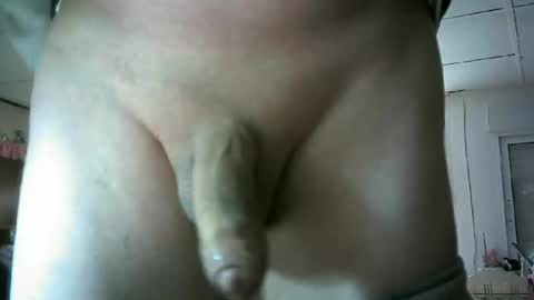 Snapshot of pacofv1 chatting on 03-07-25, 06:57 Pacofv1 online show from 03-07-25, 06:57