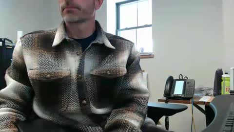 Snapshot of paddleme100 chatting on 01-06-25, 07:02 Paddle me online show from 01-06-25, 07:02